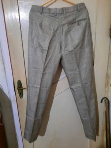 Bundle of Men's Trousers