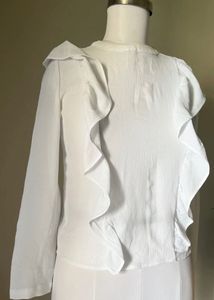 Chic White Ruffled Long Sleeve Top