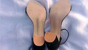 Stylish Black Ankle Strap Heels