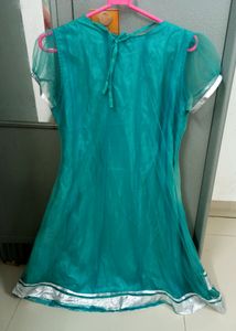 Beautiful 😍 Net Gown With Baloon Astin In ₹299