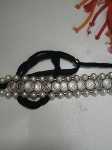 Elegant Pearl &amp; Silver Choker Necklace