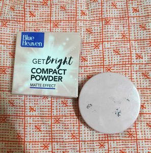 Blue Heaven Get Bright Compact Powder