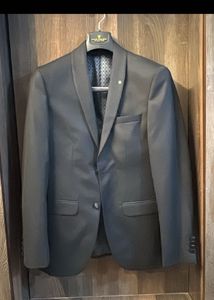 Classic Men's Black Blazer