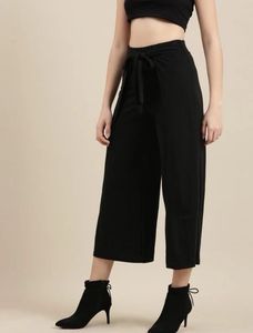 Chic Black Wide Leg Pants with Belt
