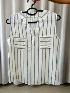 Chic Striped Sleeveless Top