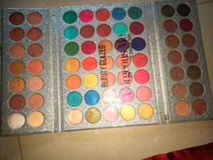 Gorgeous Me Eyeshadow Palette