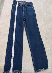 GAP Raw Hem 👖 Jeans 💙 Price Reduced 📢