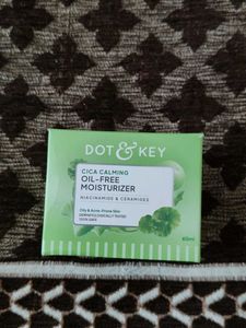 Dot & Key Cica Calming Oil-Free Moisturizer
