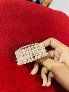 Stunning Crystal Bracelet new with tag