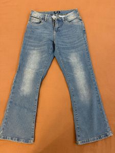 Light Wash Flared Jeans