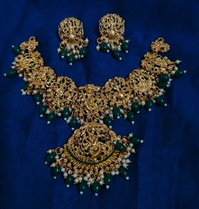 Gold Plated Indian Necklace &amp; Earring Set