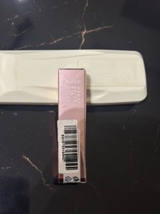 Lakme Powerplay Priming Matte Lipstick