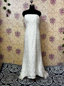Elegant White Lace Bridal Gown