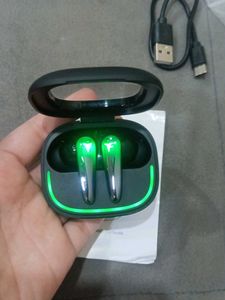 truke Crystal dyno earbuds