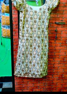 7kurti,1anarkali,1palazoonset