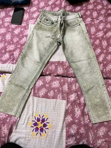 Men's Grey Washed Denim Jeans