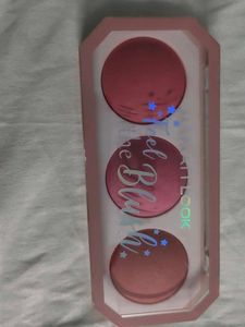 Matt Look Feel the Blush Palette