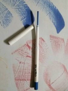 Zudio Blue Kajal Eyeliner