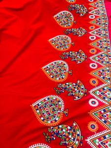 kutch embroidery fabric