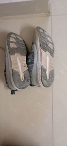 Shoes size 6