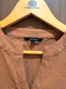 Chemistry Stylish Brown V-Neck Button-Up Top