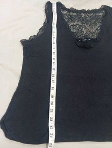 Lace Trim V-Neck Tank Top