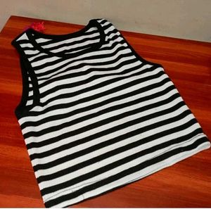 Ivory Ribbed Tank with Noir Striped Accents♡