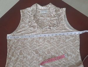 Sleeveless Snake Print Top