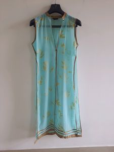 W Party Wear Kurta