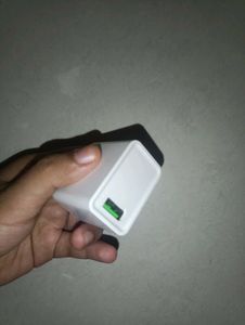 Portronics White Charger Adapter