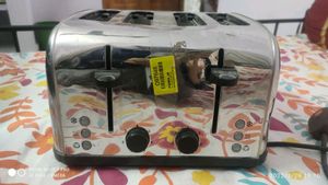 Brand New Black and Decker Toaster for sale flat 50% OFF. 😇😇😇
