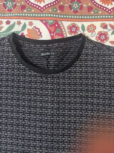 Stylish Geometric Pattern T-Shirt for Men
