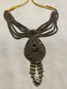 Sparkling Rhinestone Statement Necklace