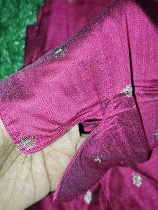 Avaasa Pink Embroidered Blouse