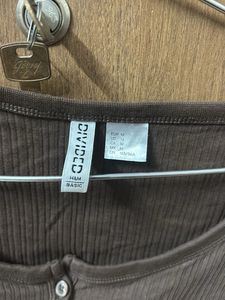 Ribbed Button-Up Crop Top