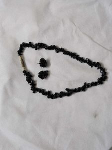 Black Stone Necklace &amp; Earring Set