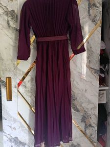 Elegant Pleated V-Neck Dress