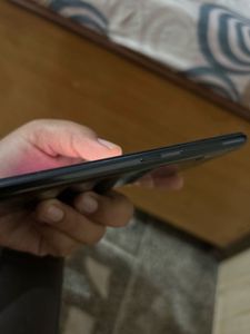 Samsung Galaxy A10 4G | 2GB RAM 32GB | Working |