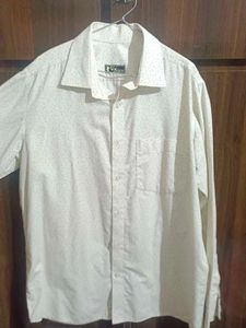 Men's Long Sleeve Button-Down Shirt