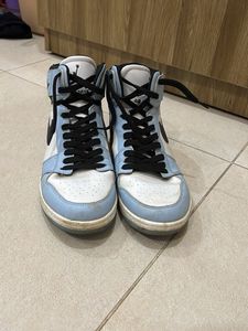Air Jordan 1 High Sneakers