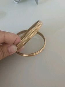 Elegant Gold plated bangles set of 2
