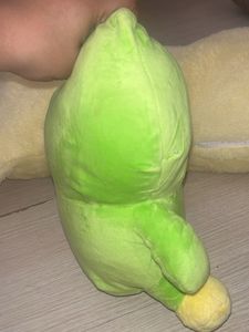 green frog plush
