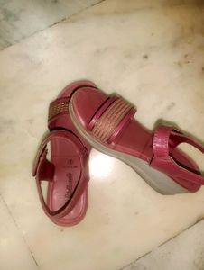 Chic Pink &amp; Gold Sandals