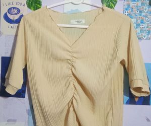 Elegent &amp; Classic Korean Top On Sale Price Grab It