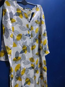 Stylish Leaf Print Kurta
