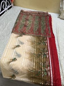 Beautiful Printed Saree with blouse And peticoat