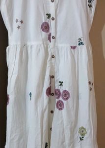 New not used White Cherry Print Shirt Dress