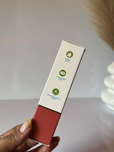 Mamaearth Moisture Matte  Lipstick