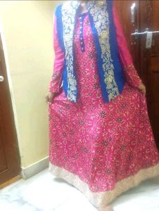 Elegant Pink Floral Kurta with Embroidered Jacket