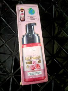 WOW Himalayan Rose Face Wash